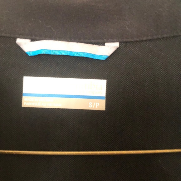 Lightweight Columbia Shell - Picture 3 of 3